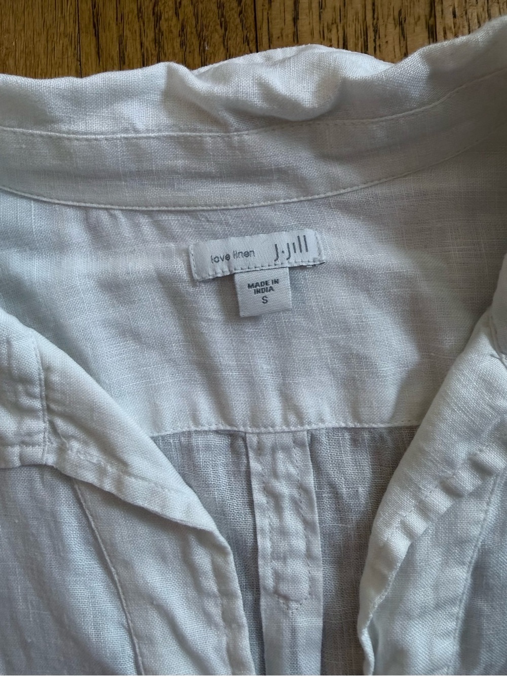 J. Jill White Linen Button-Front Shirt - Picture 2 of 5